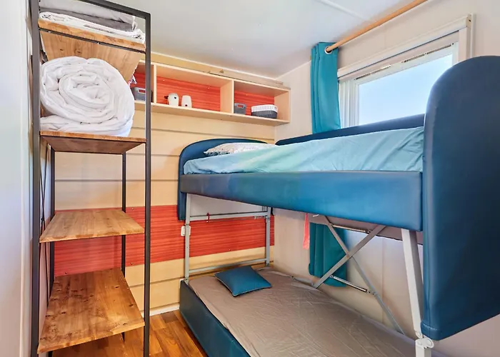 Super Octalia - 5 By Interhome Ferienhaus Les Pieux