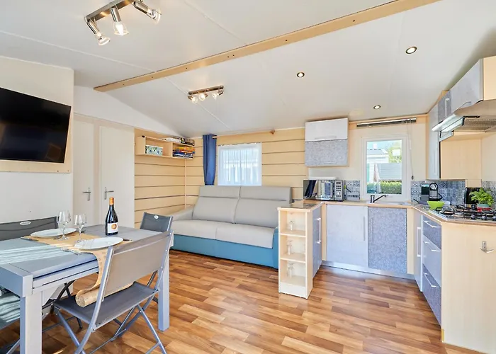 Super Octalia - 5 By Interhome Les Pieux